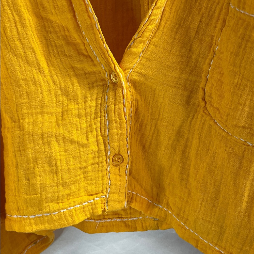 7 For All Mankind Yellow Cotton Blouse and Short Set - Picture 4 of 11